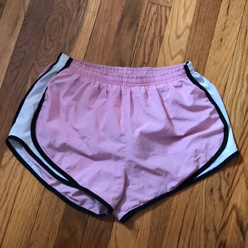 Light pink nike shorts